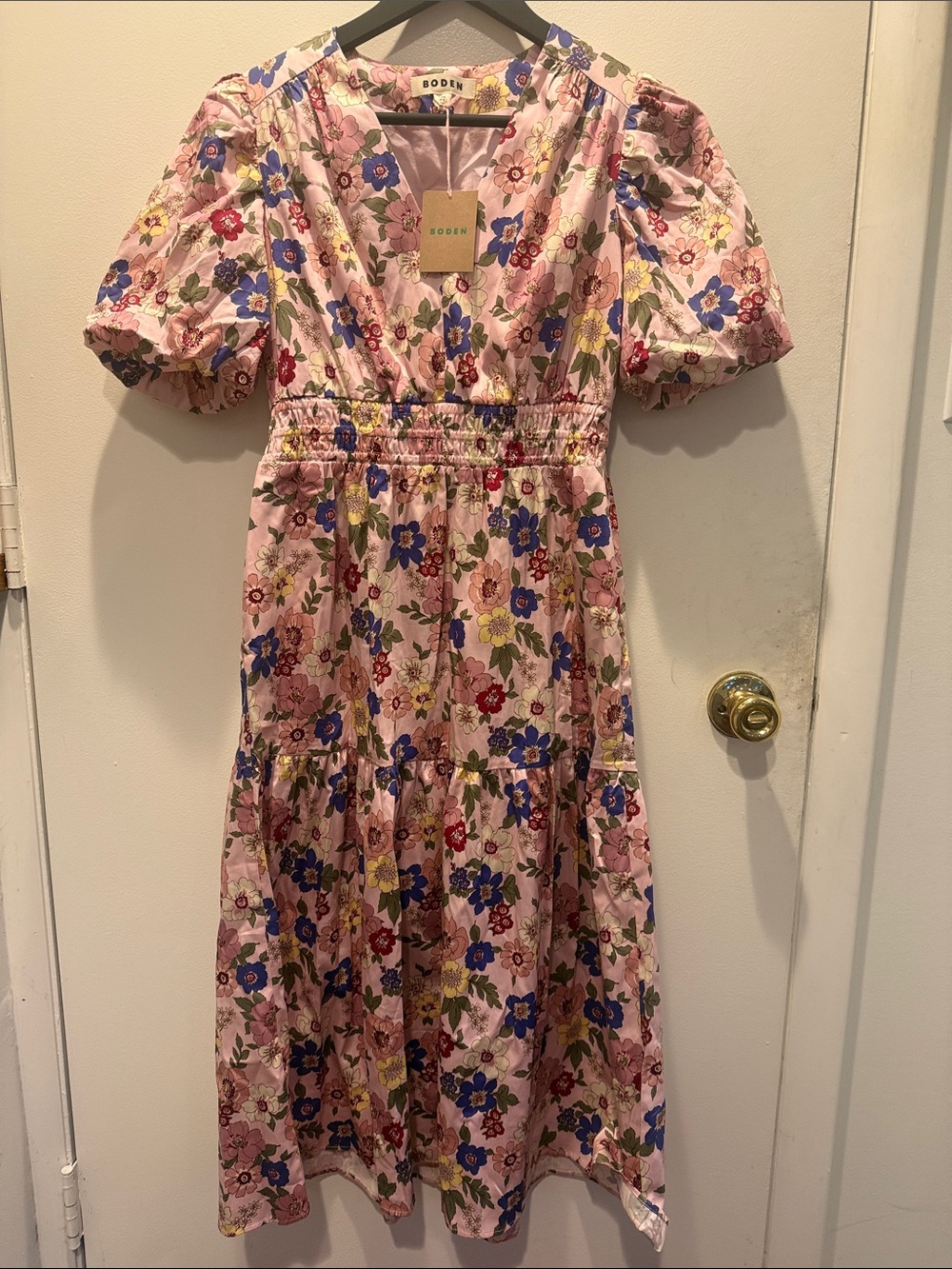 Boden Pink Floral Puff-Sleeve Tiered Dress